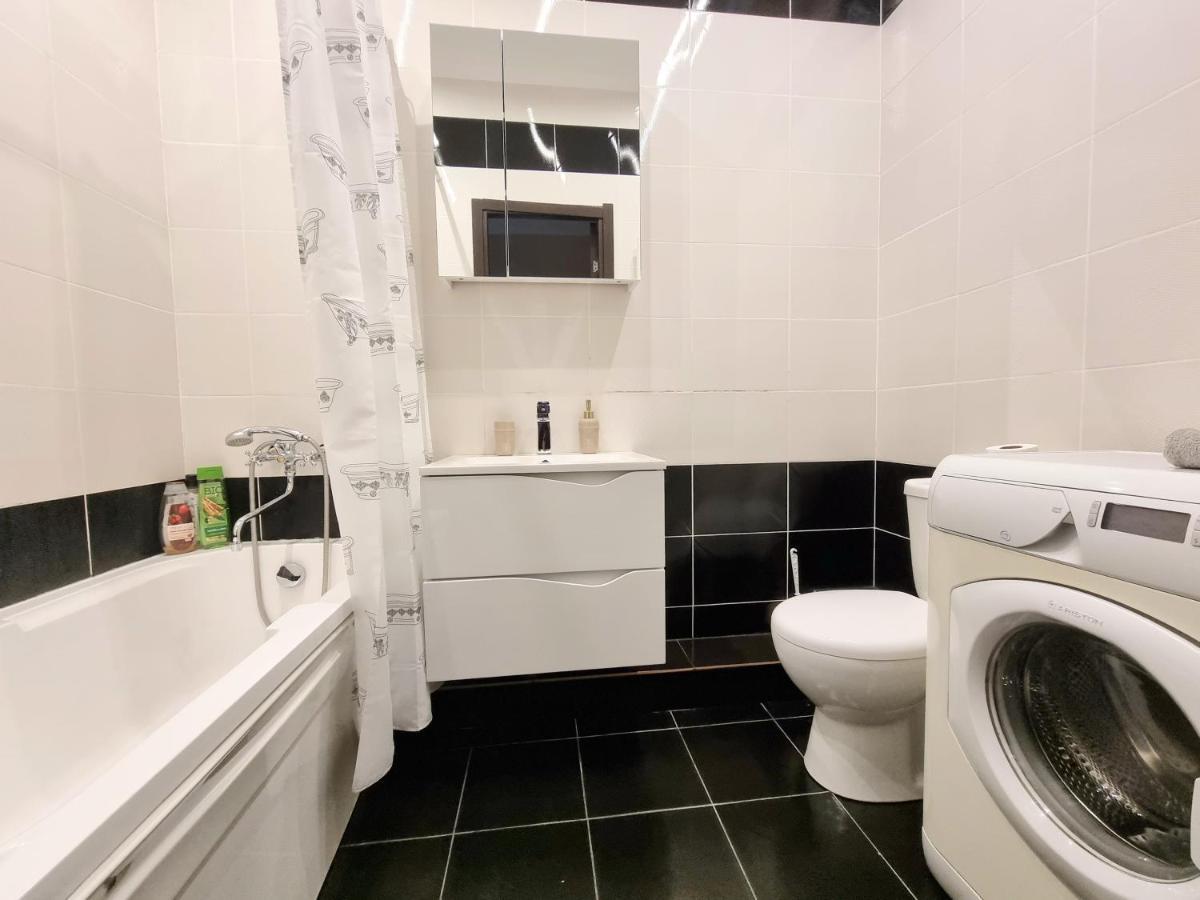 Testemiteanu Apartment, Free Wifi Available キシナウ エクステリア 写真