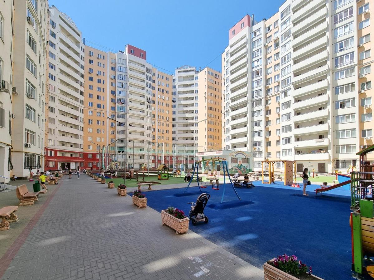 Testemiteanu Apartment, Free Wifi Available キシナウ エクステリア 写真